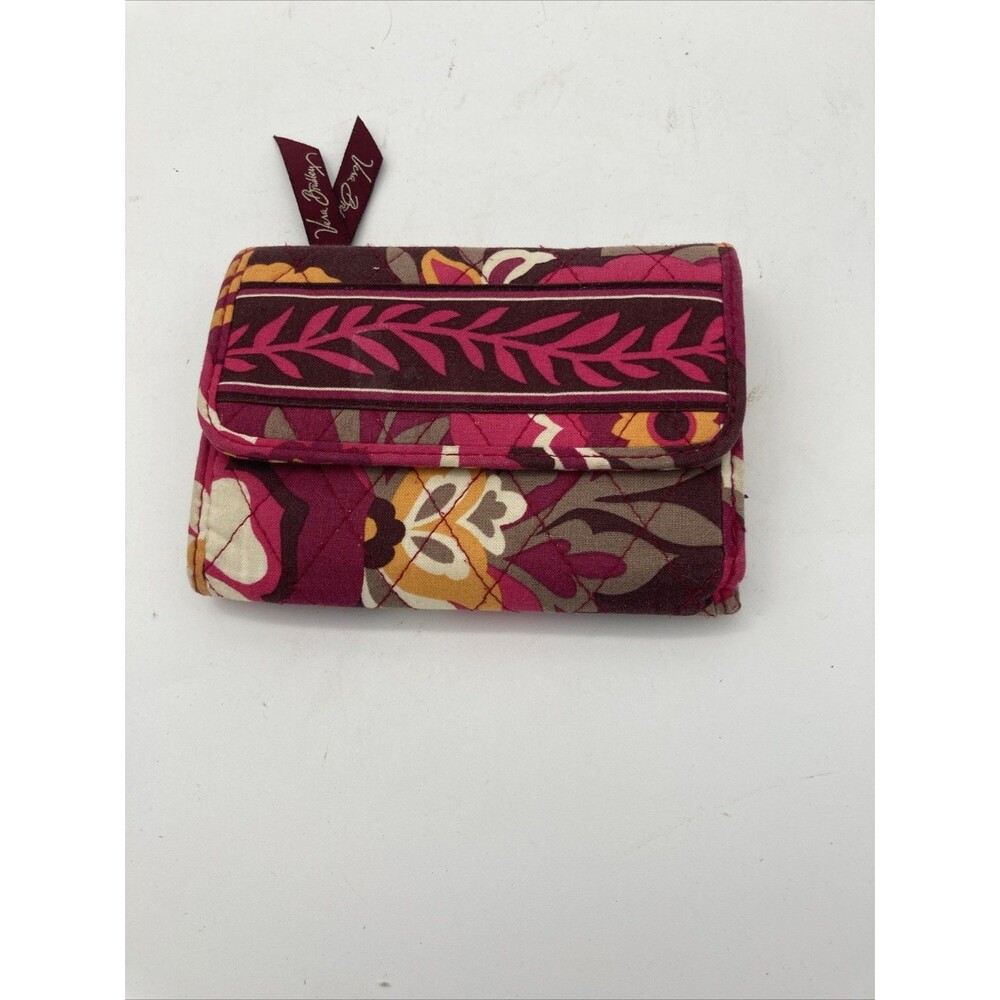 Vera Bradley Carnaby Tri-Fold Wallet 5.5"x4" Snap Close Zip Pocket ID Card